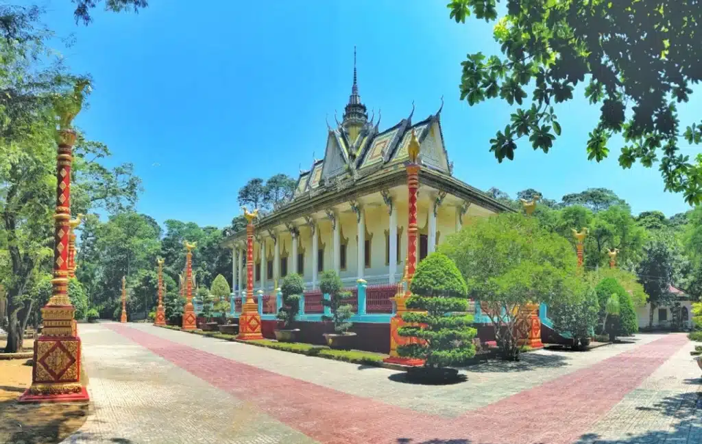 chua-hang-tra-vinh(1)