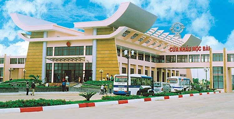 thue-xe-cua-khau-moc-bai-tay-ninh